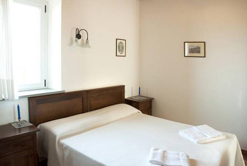 Il Poggio Delle Ginestre Guest House Torgiano Luaran gambar