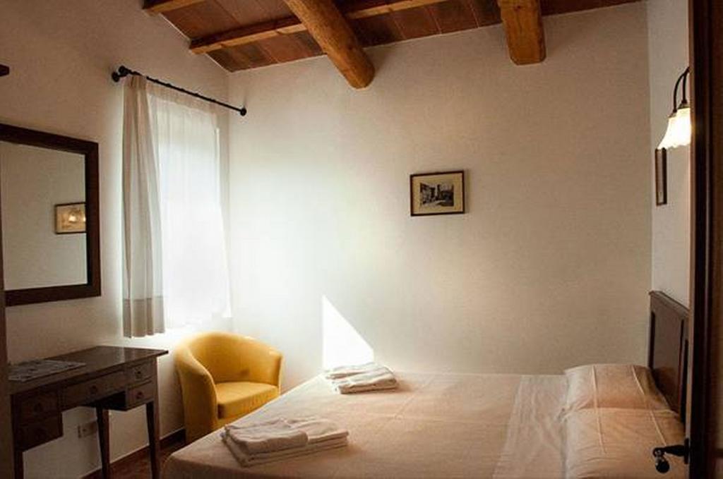 Il Poggio Delle Ginestre Guest House Torgiano Luaran gambar