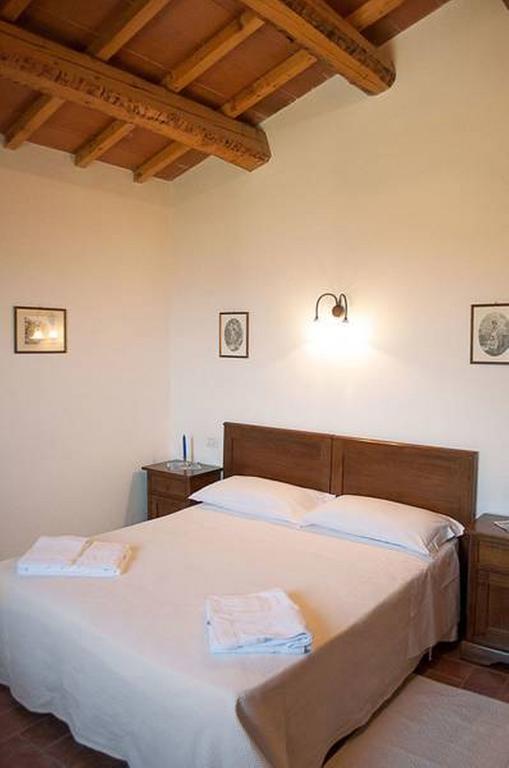Il Poggio Delle Ginestre Guest House Torgiano Luaran gambar