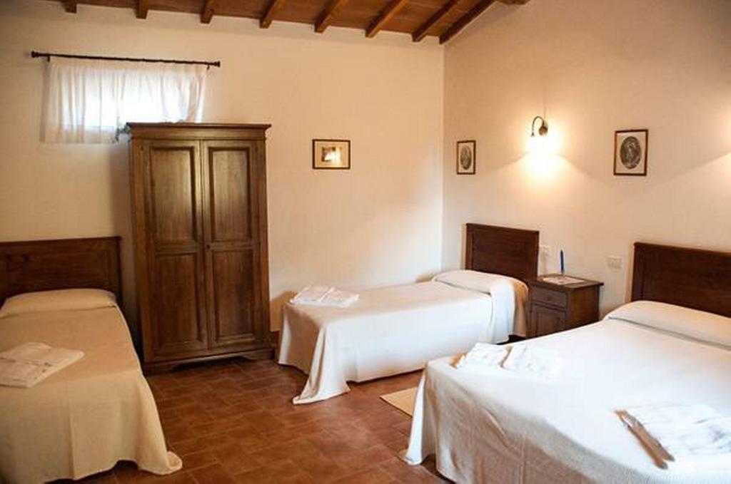 Il Poggio Delle Ginestre Guest House Torgiano Luaran gambar